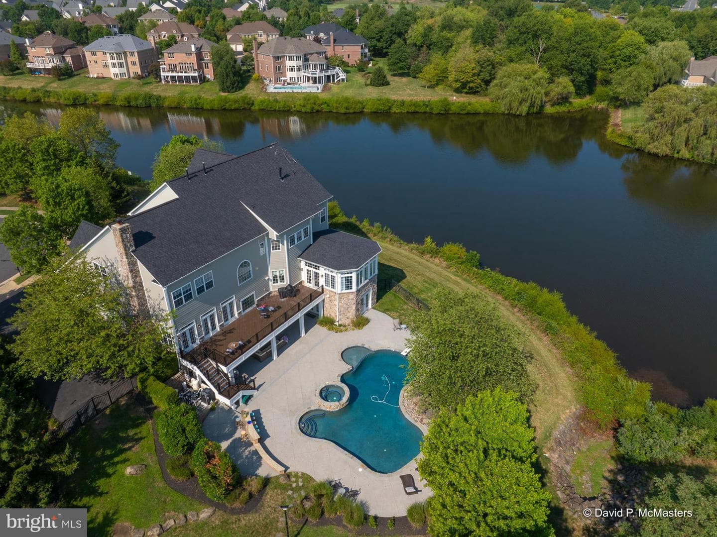 23068 Charmay Pond Place photo 2