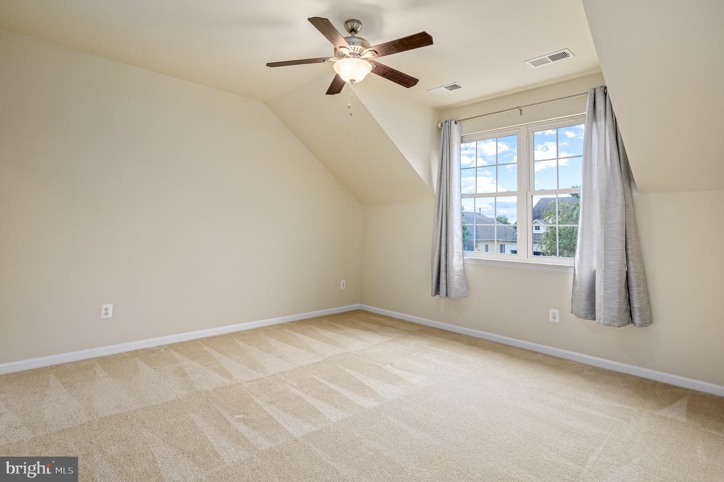 44348 Sunset Maple Drive photo 28