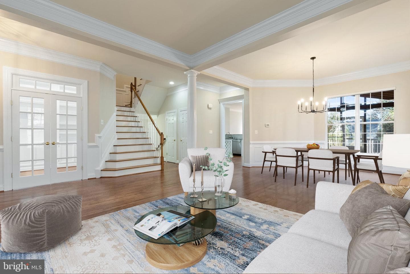 538 Gentlewood Square photo 23
