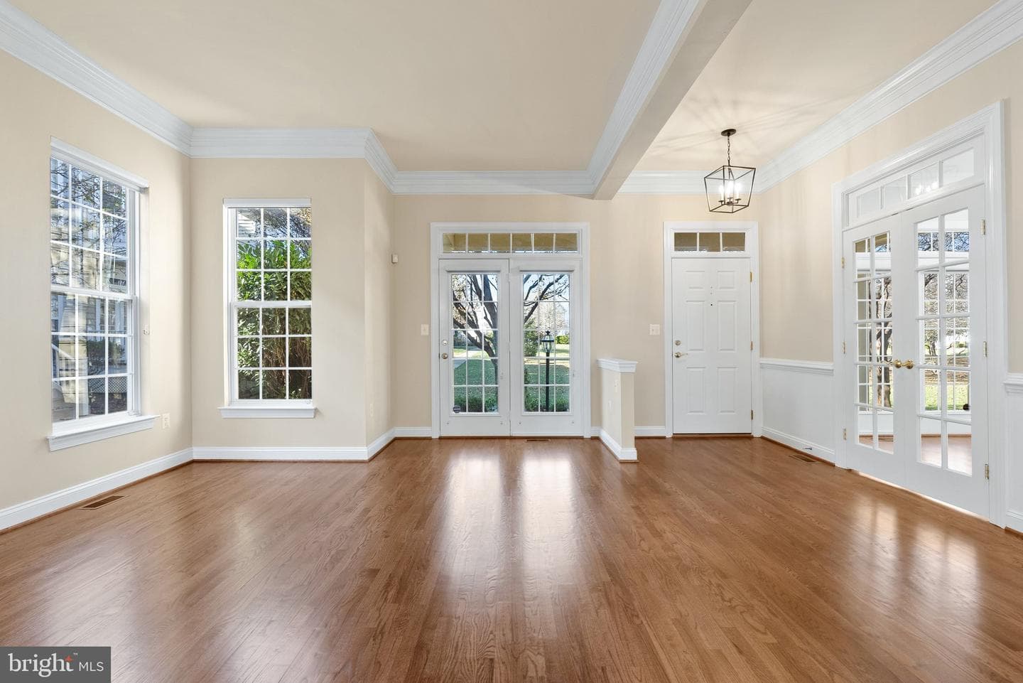 538 Gentlewood Square photo 27