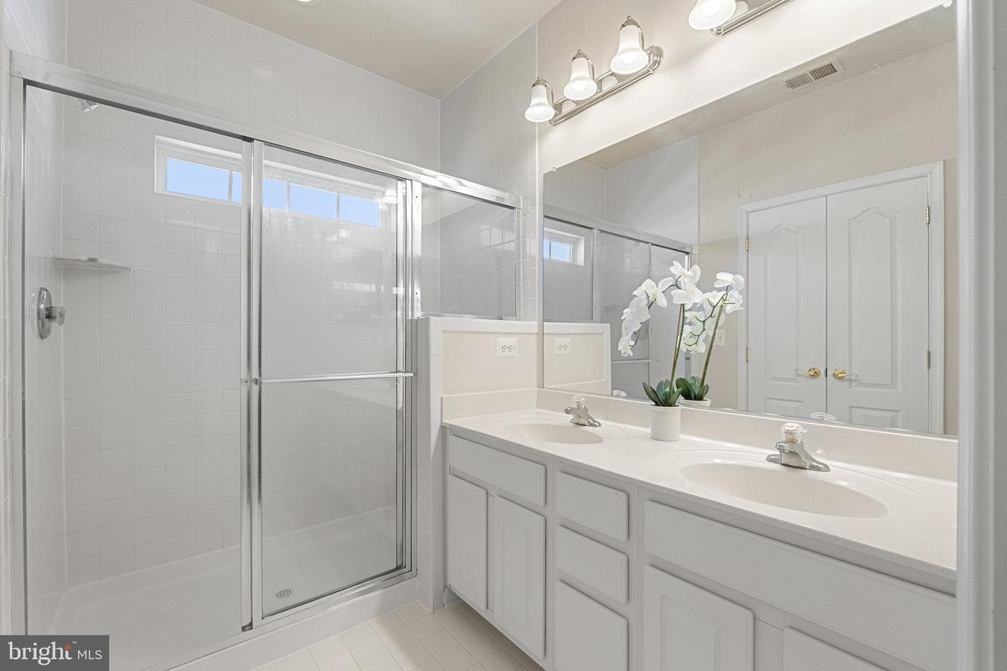 42407 Bowditch photo 35