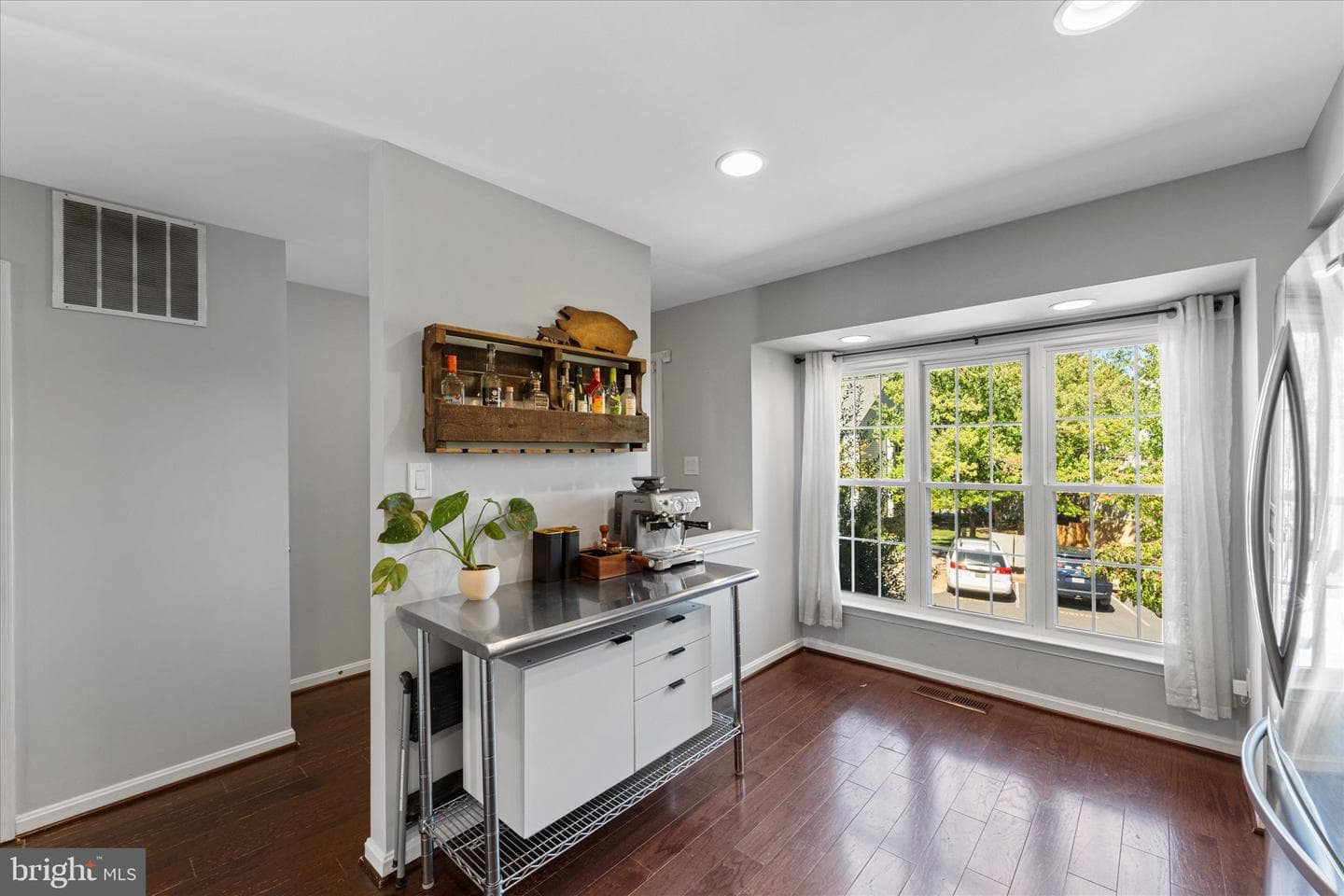 22063 Manning Square photo 10