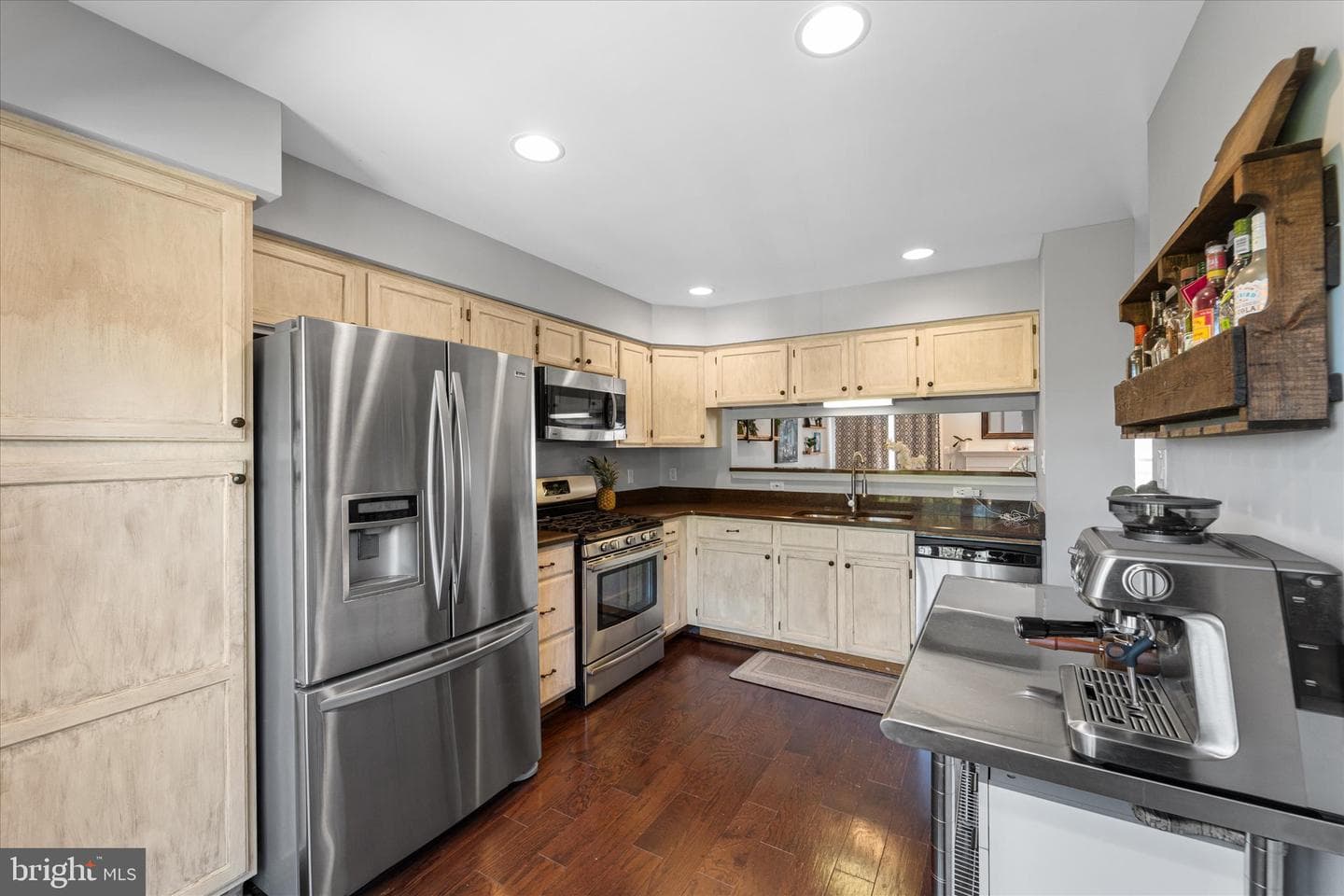 22063 Manning Square photo 7