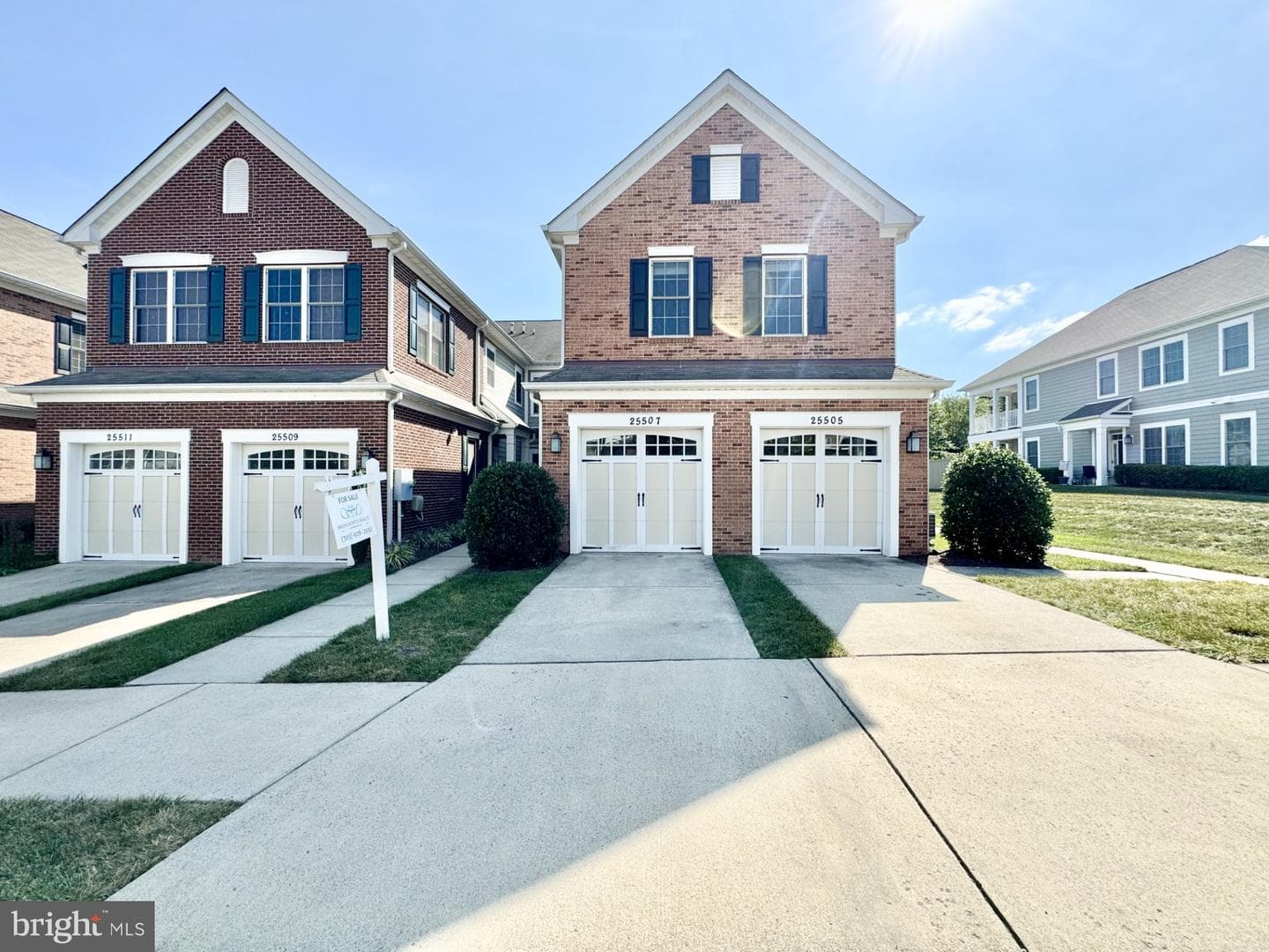 25507 Feltre Terrace photo 2