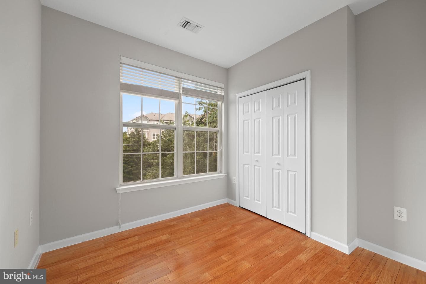 21810 Petworth Court photo 15
