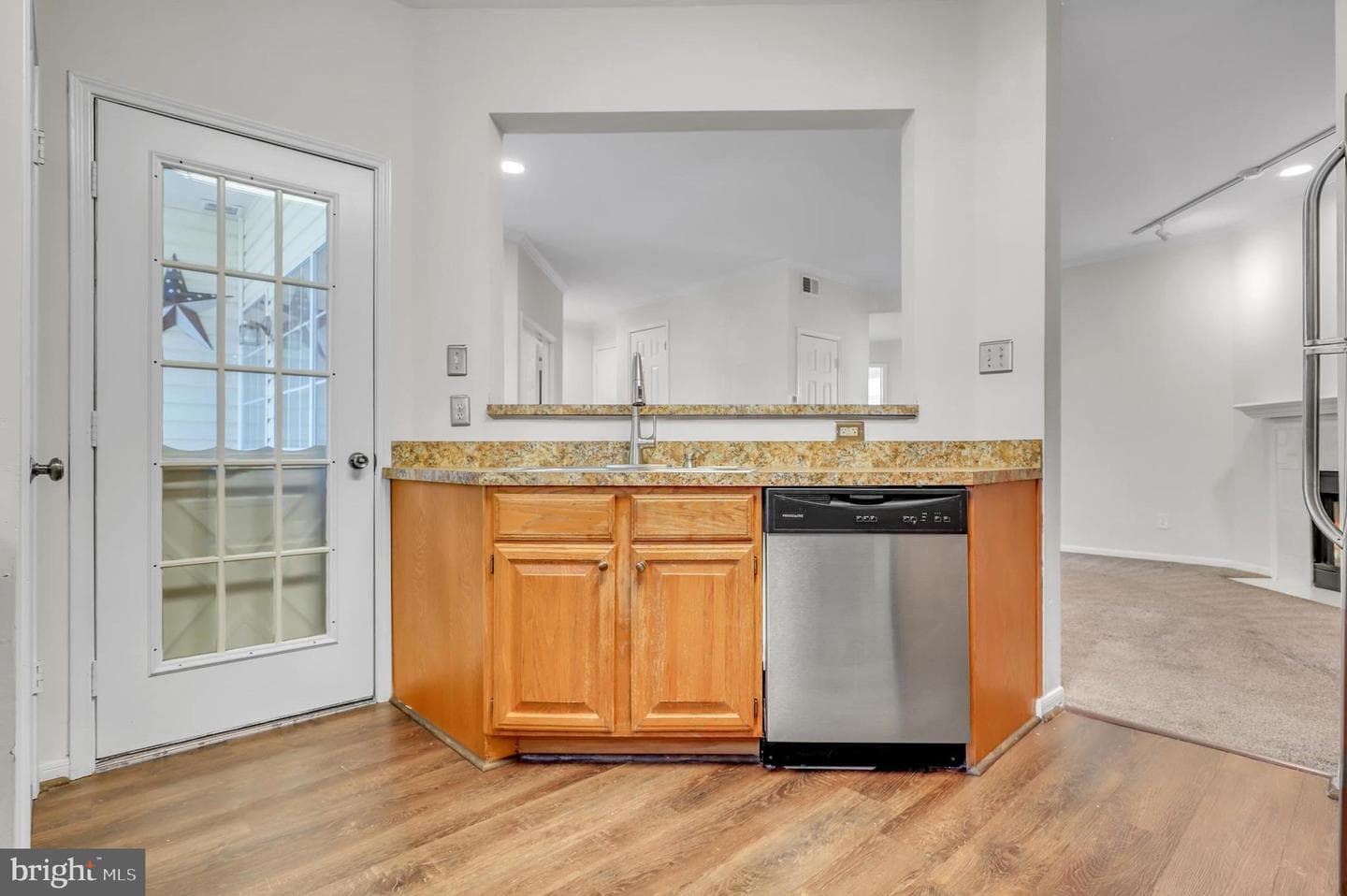 676 Gateway Drive SE #808 photo 4