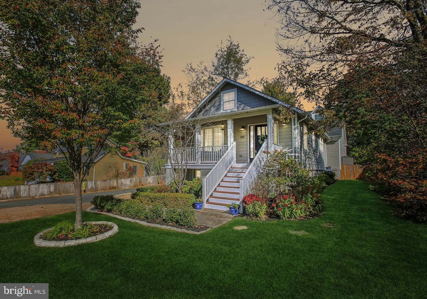 200 S Maple Avenue photo 1