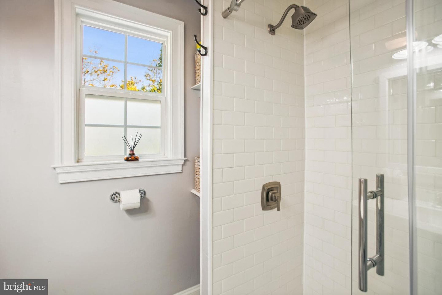200 S Maple Avenue photo 24