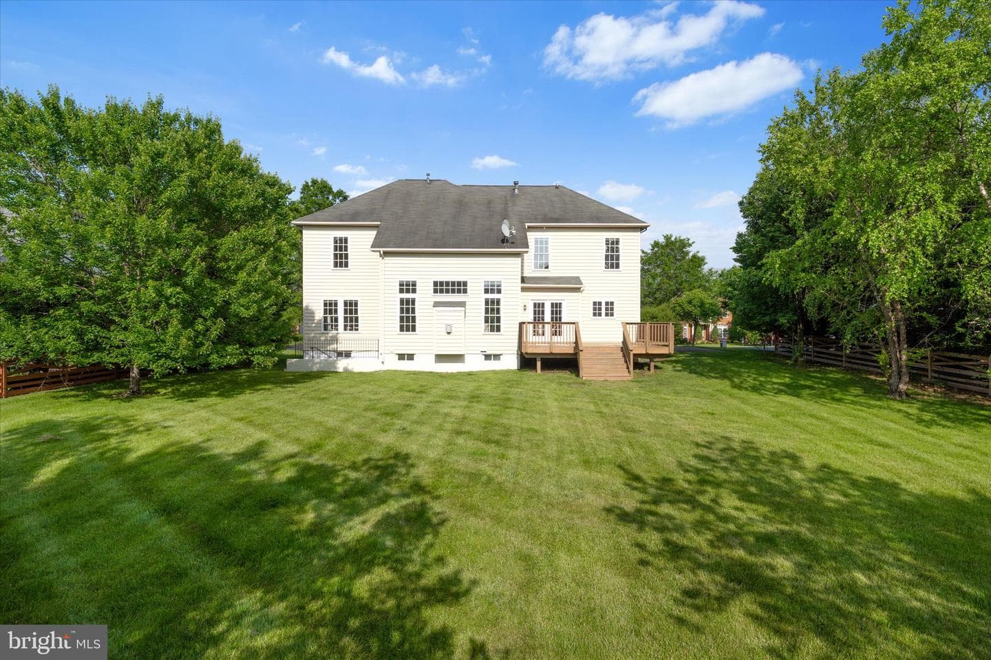22405 Belle Terra Drive photo 32