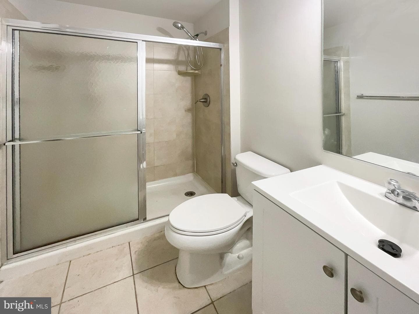 23079 Weybridge Square photo 7
