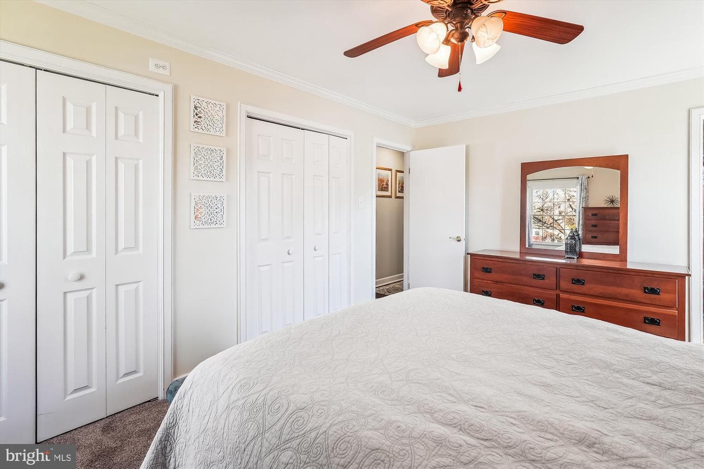 203 Orchard Circle photo 17