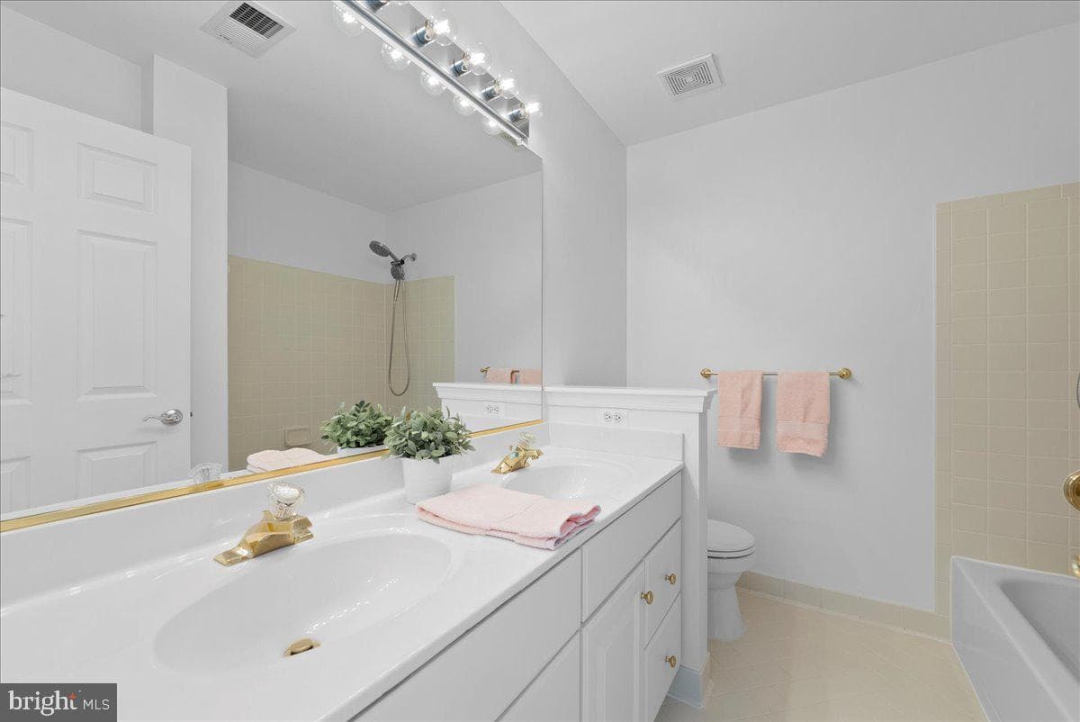 43246 Kimberly Anne Court photo 40