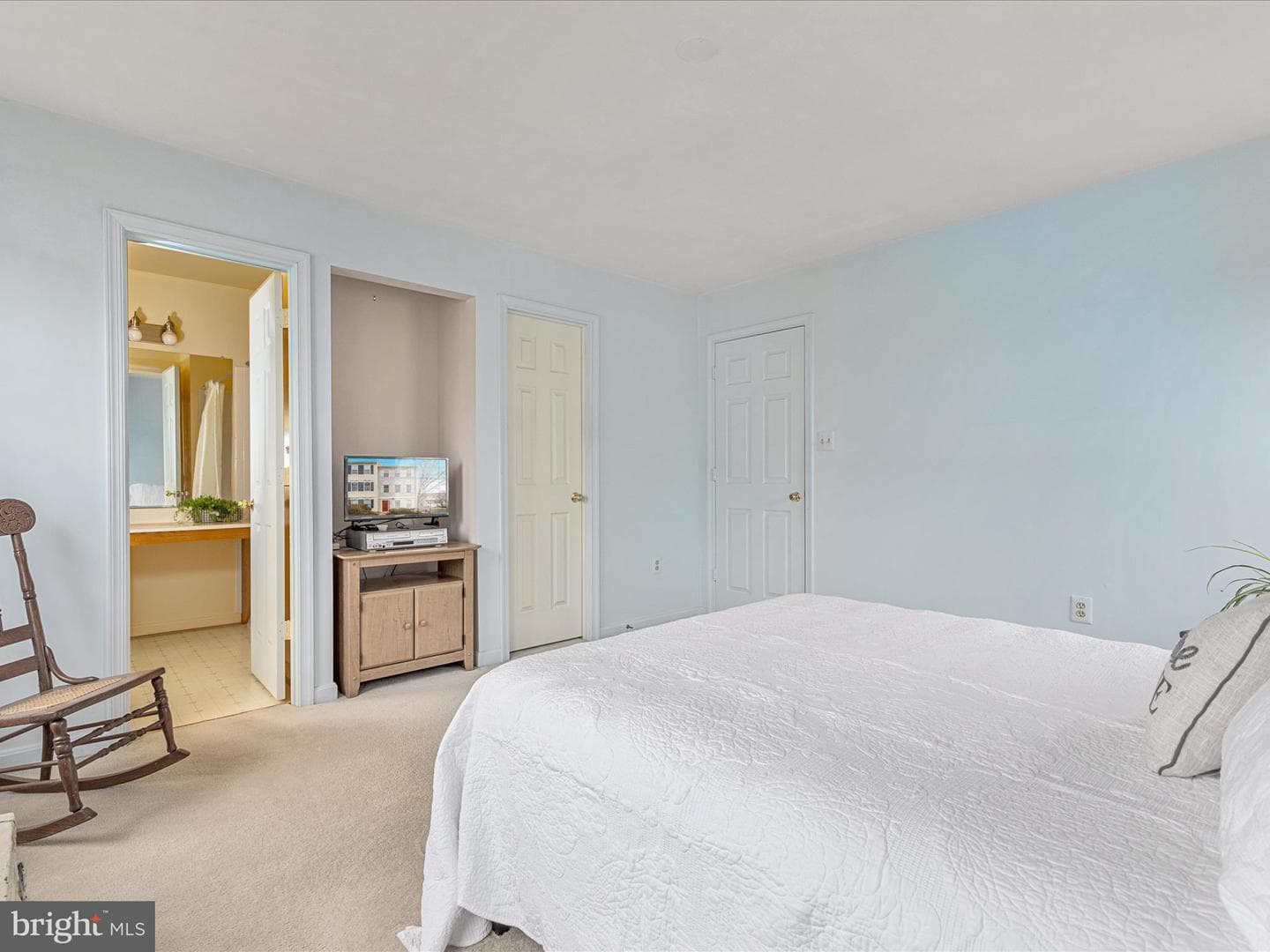 22943 Fleet Terrace photo 24