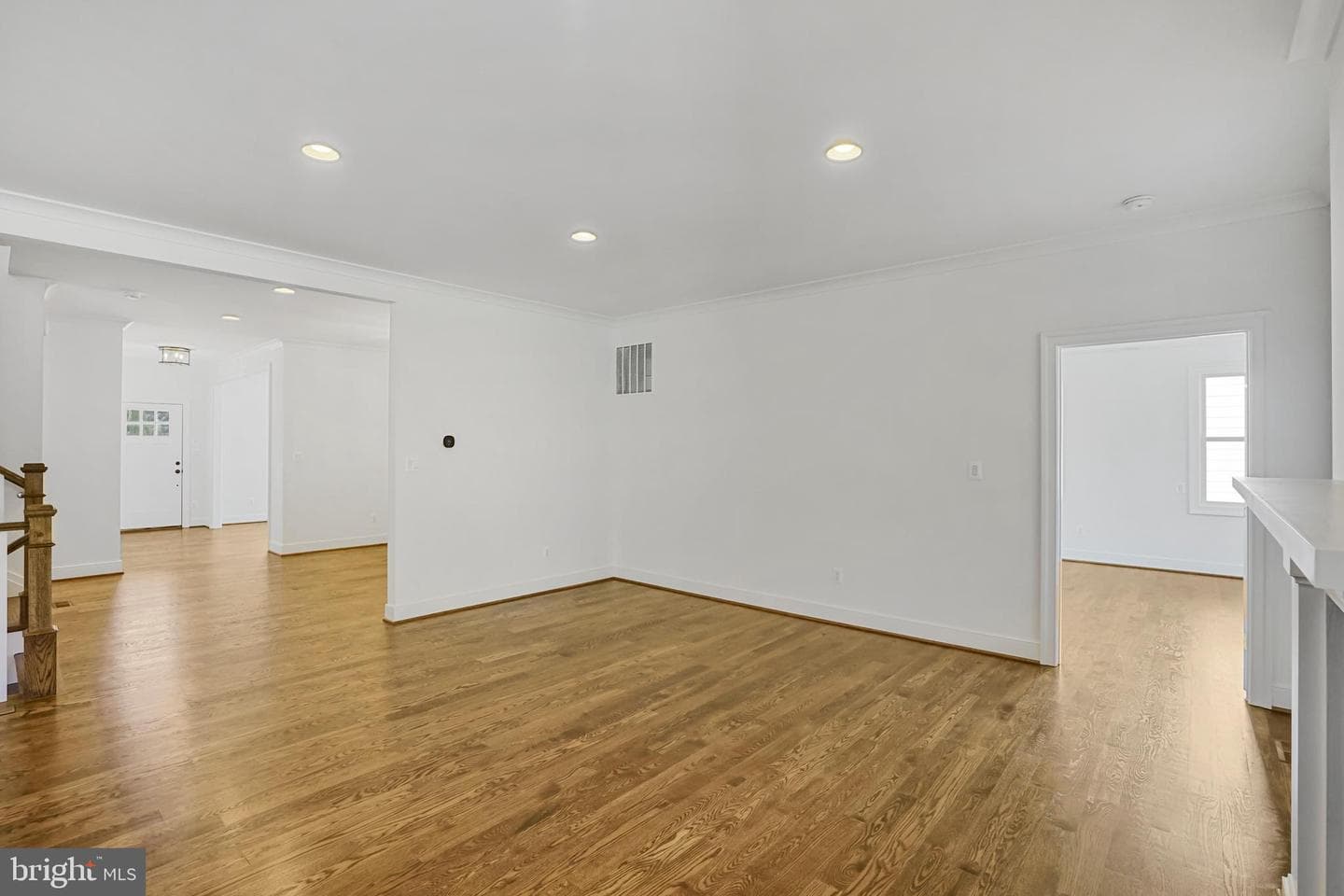 602 Martin Avenue photo 28