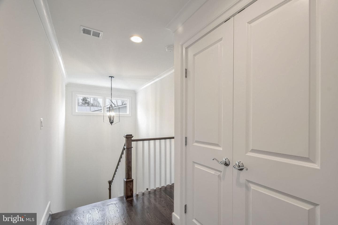 604 Martin Avenue photo 21