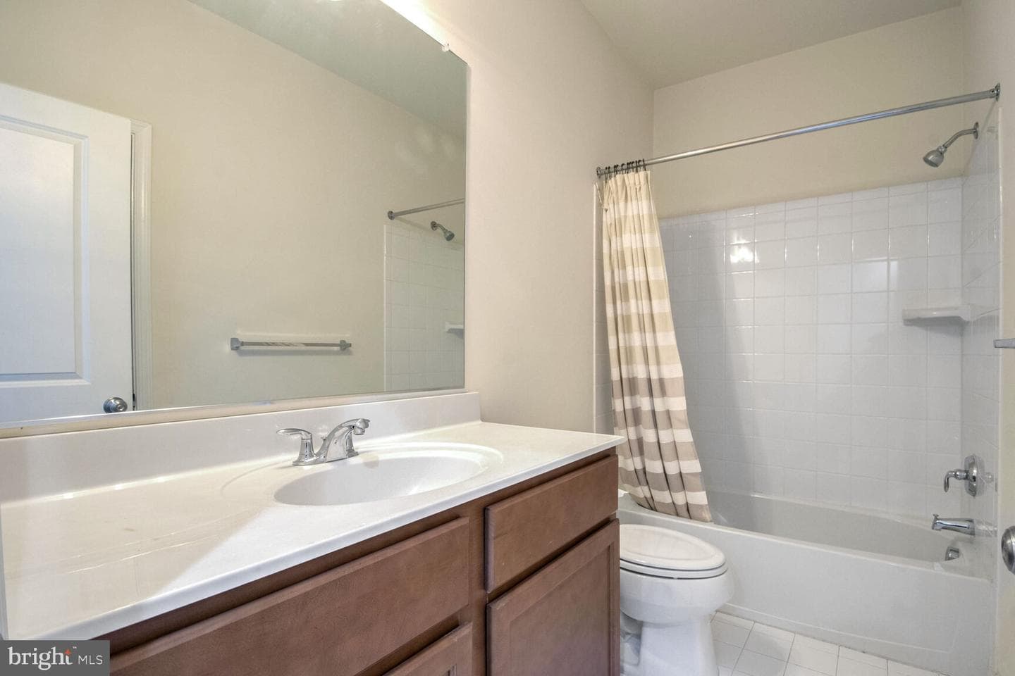 42304 Rockrimmon Terrace photo 14