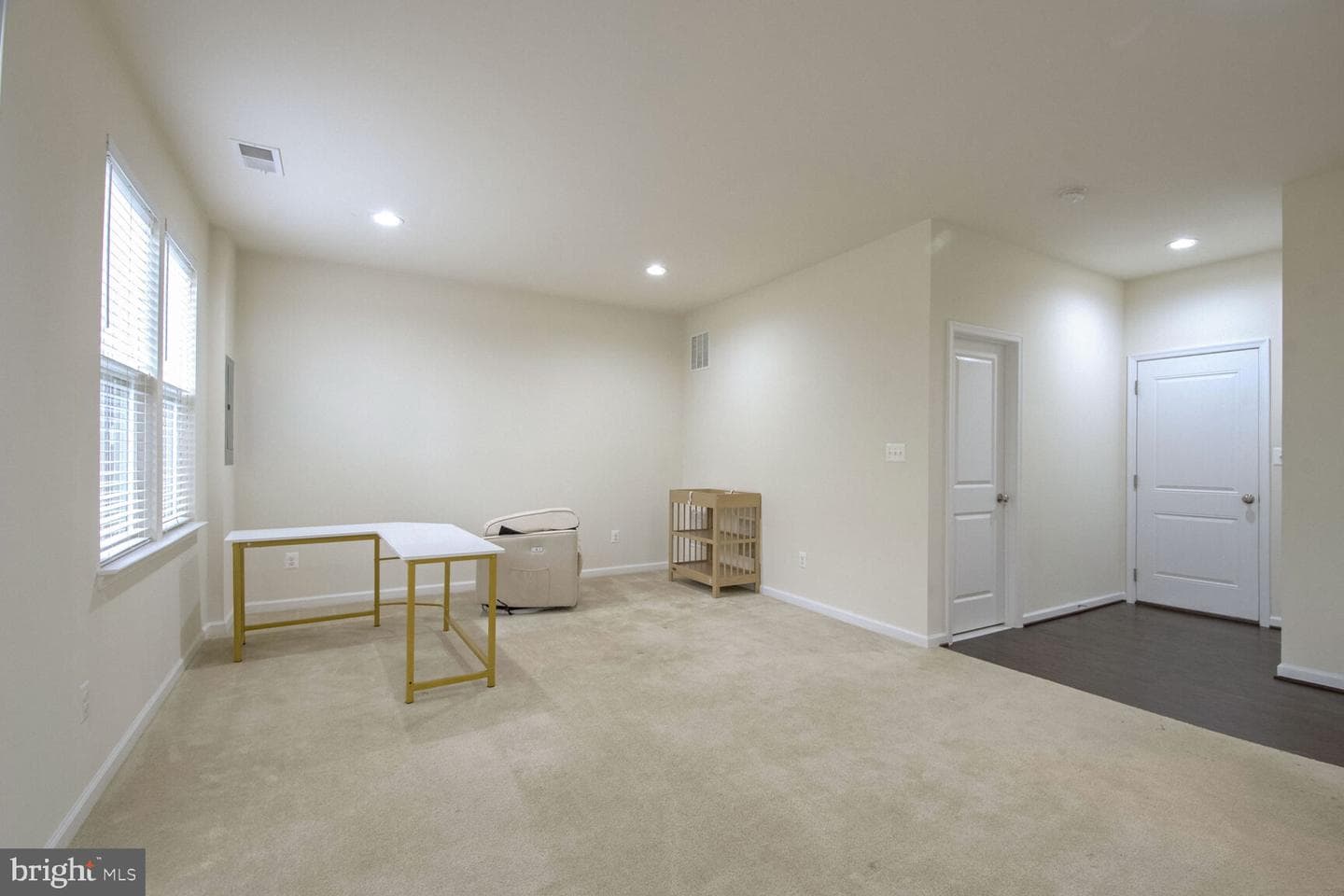 42304 Rockrimmon Terrace photo 17