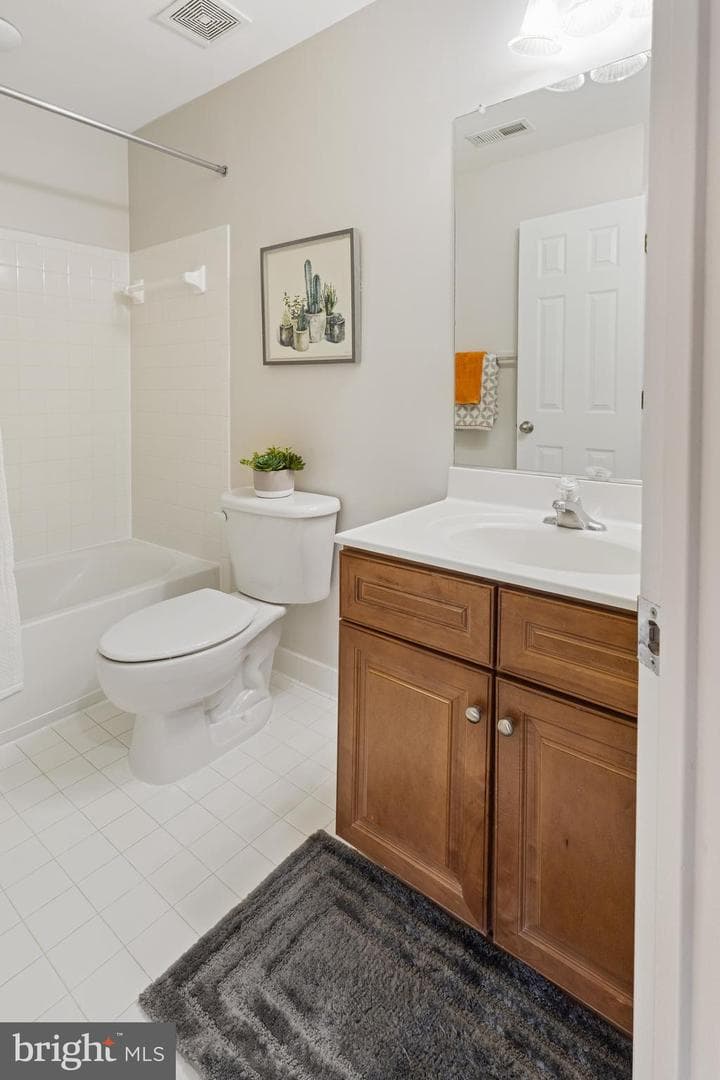 21840 Ladyslipper Square photo 38
