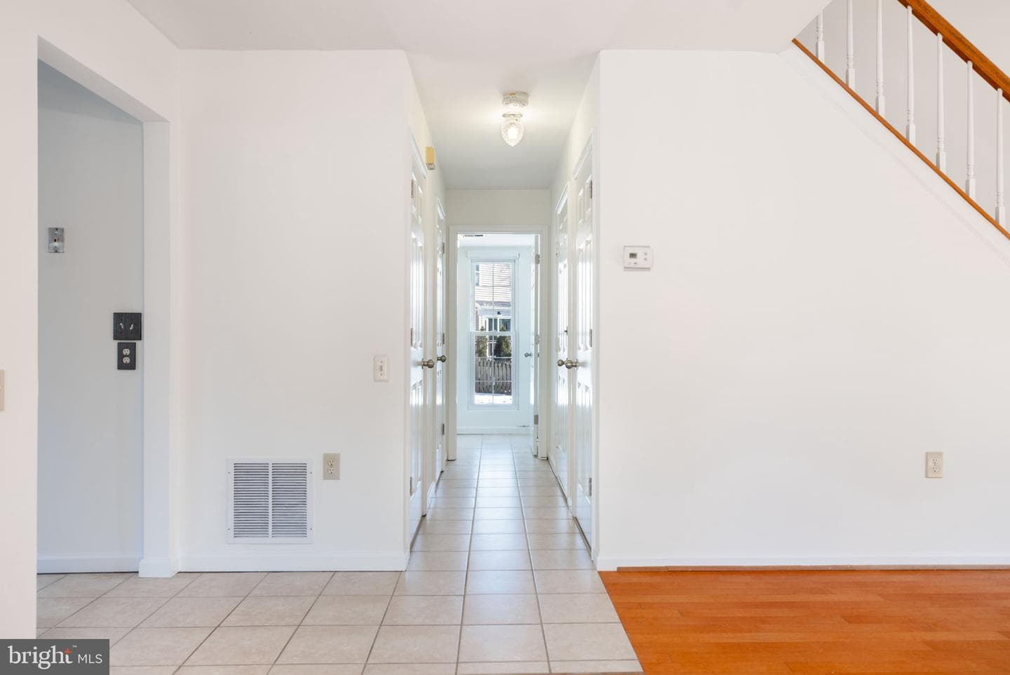 485 Foxridge Drive SW photo 27