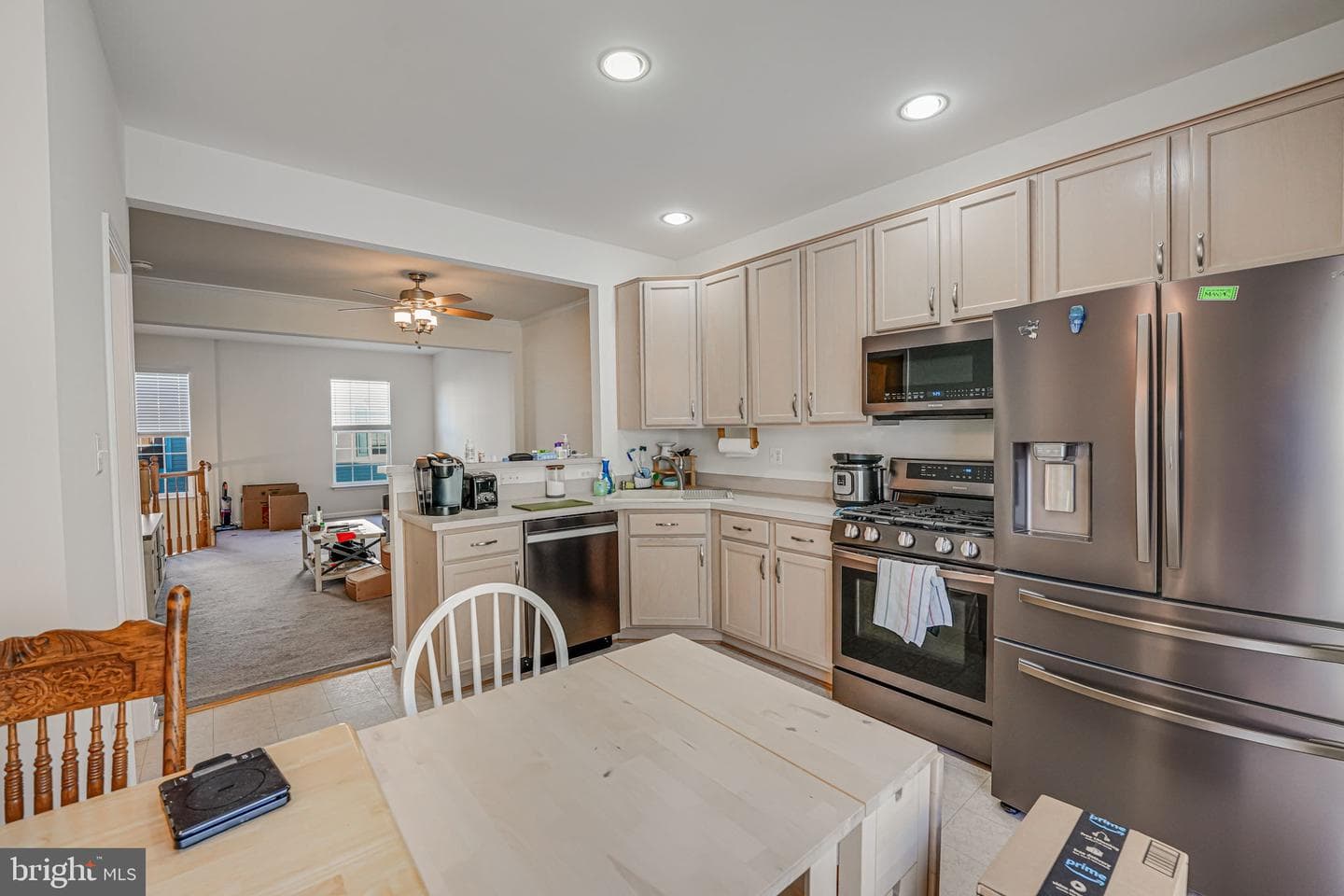 43729 Clear Lake Square photo 6