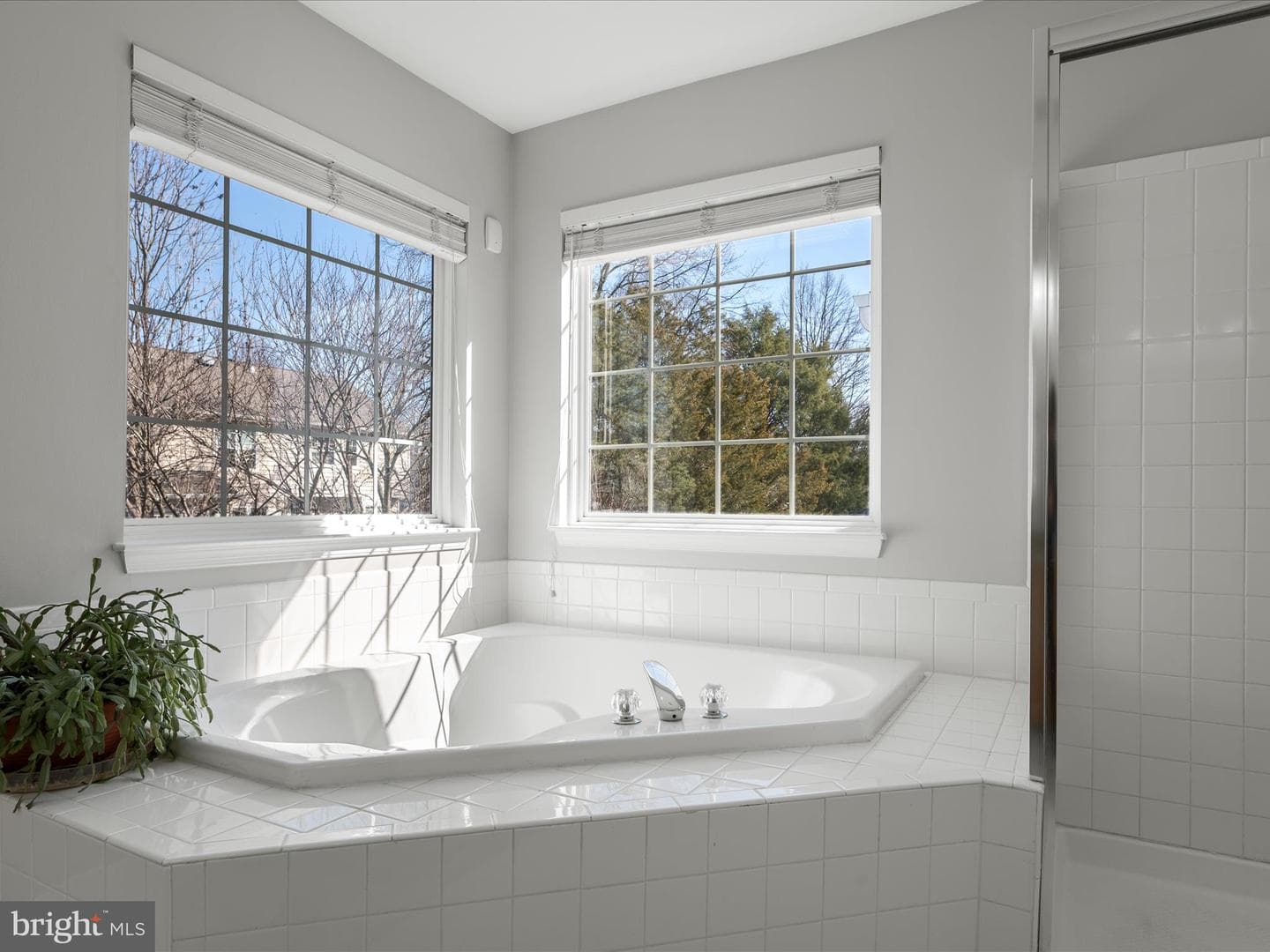 303 Lawford Drive SW photo 28