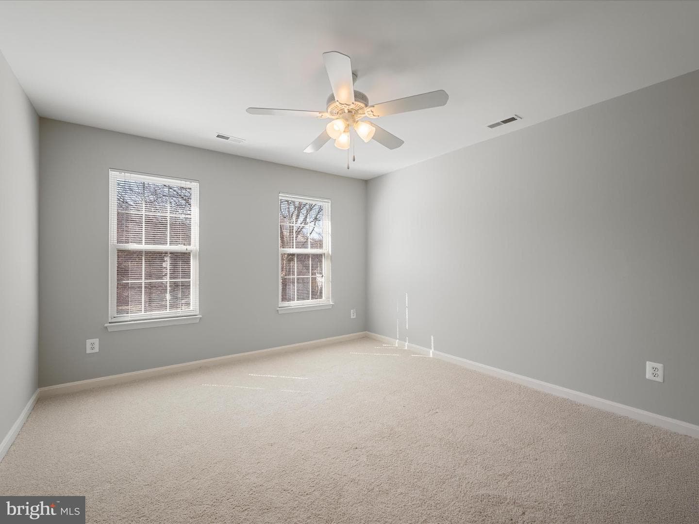 303 Lawford Drive SW photo 32