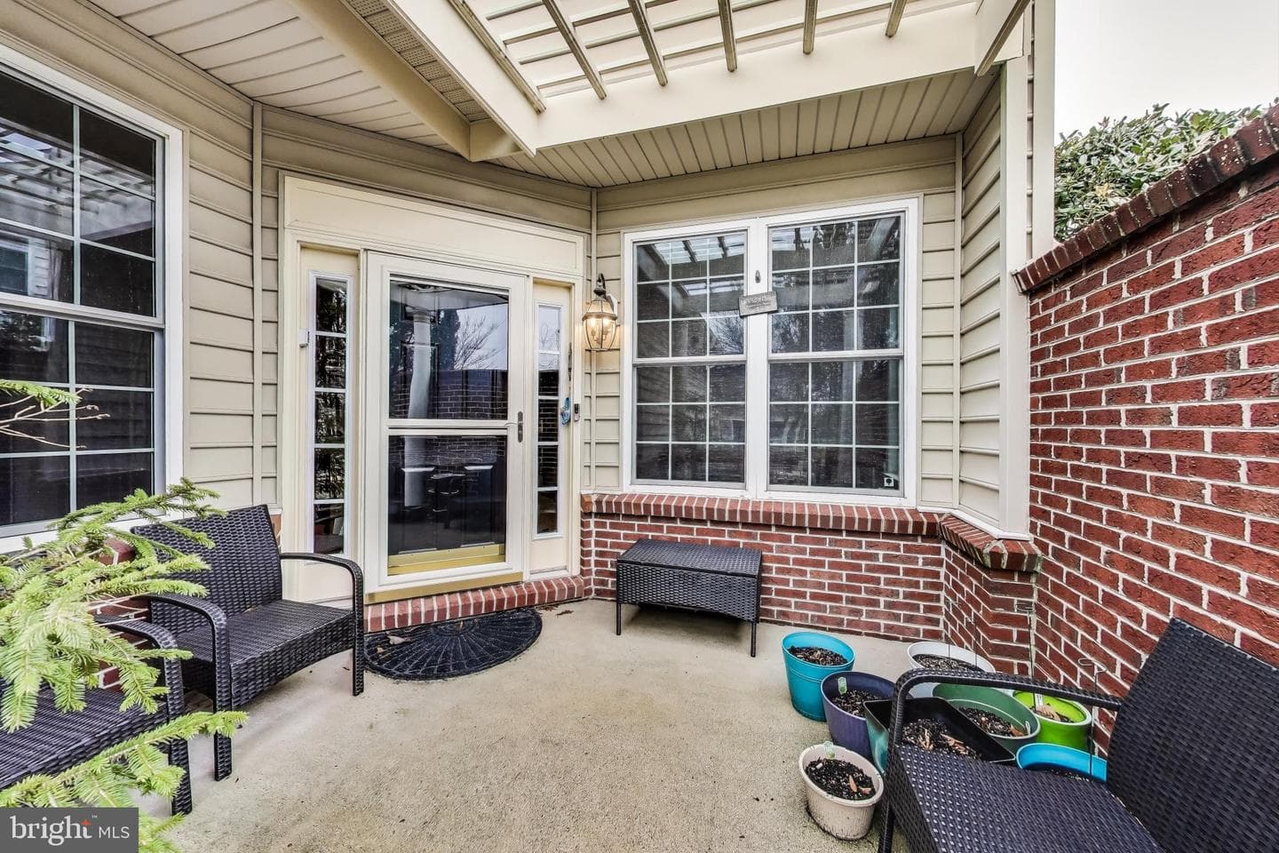 44362 Maltese Falcon Square photo 2