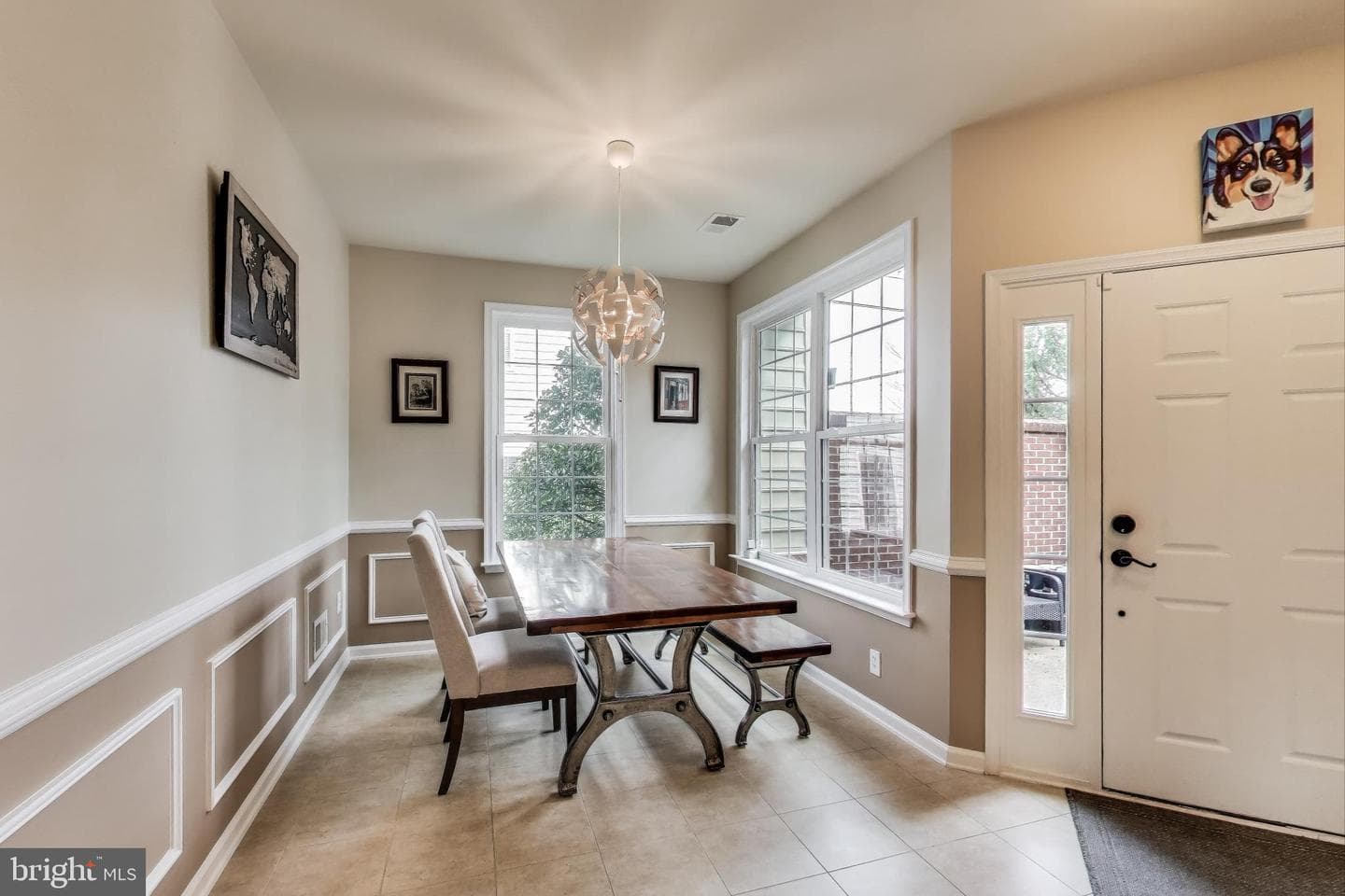 44362 Maltese Falcon Square photo 7