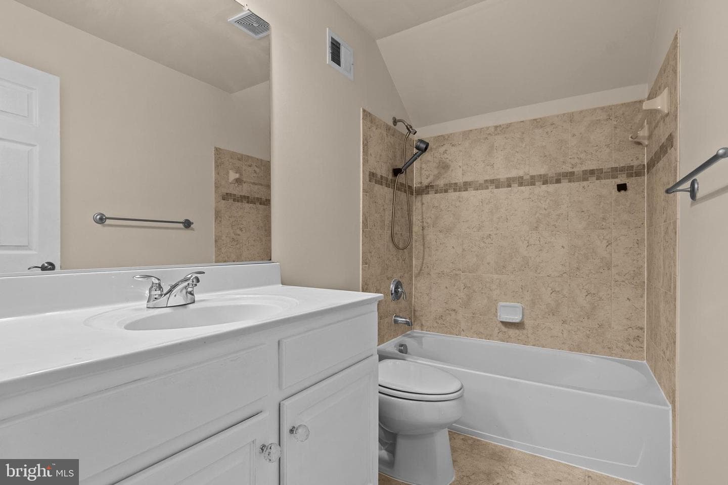21133 Walkley Hill Place photo 30