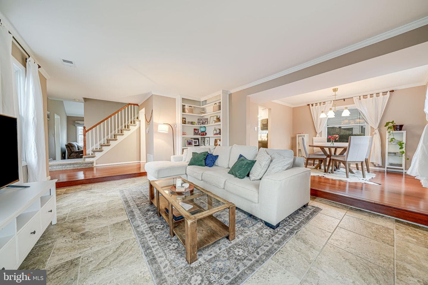 116 Elm Tree Lane photo 8
