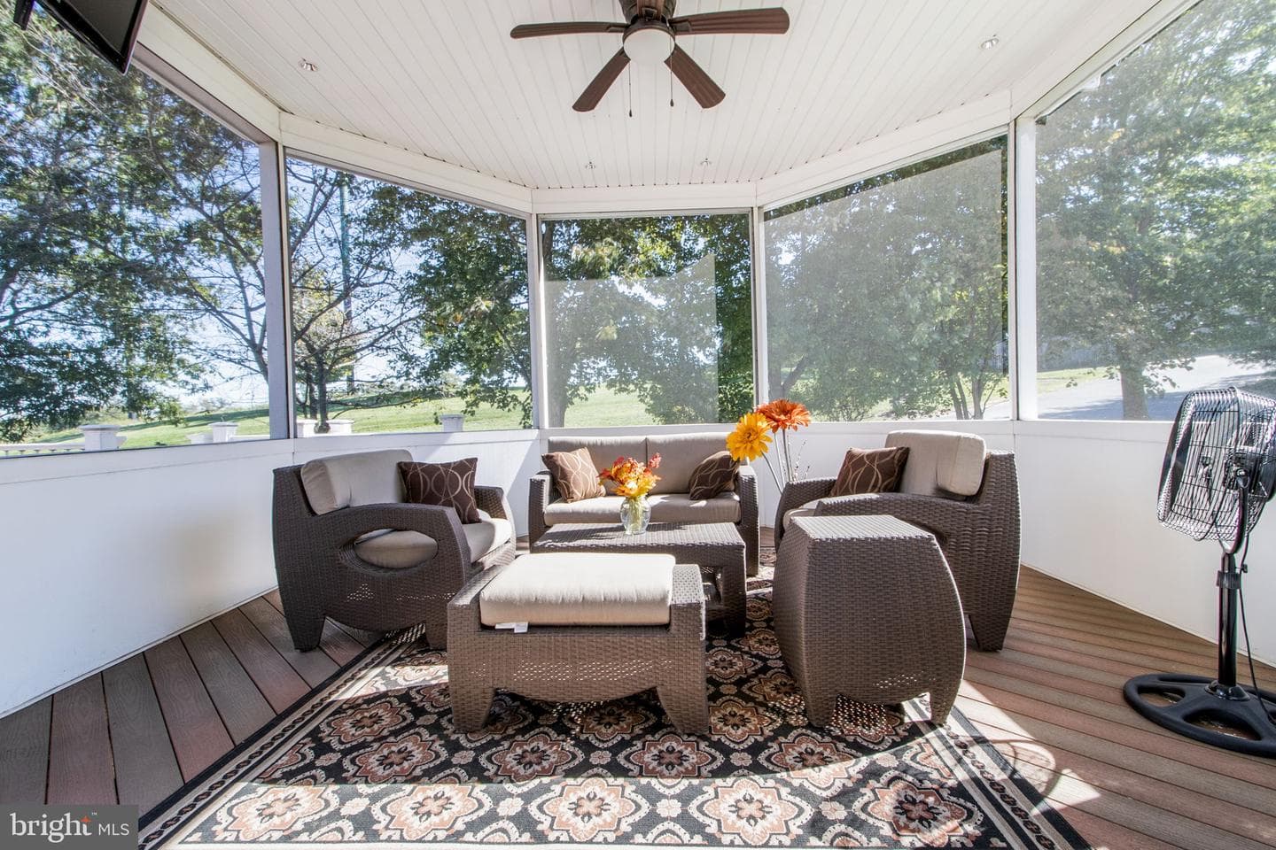 43515 Squirrel Ridge Place photo 12