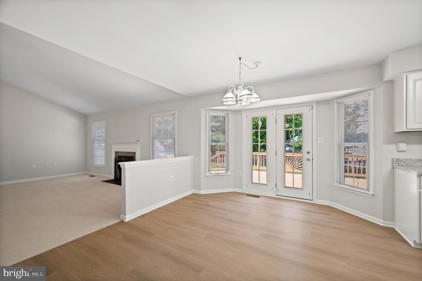 208 Cranbrook Drive NE photo 12