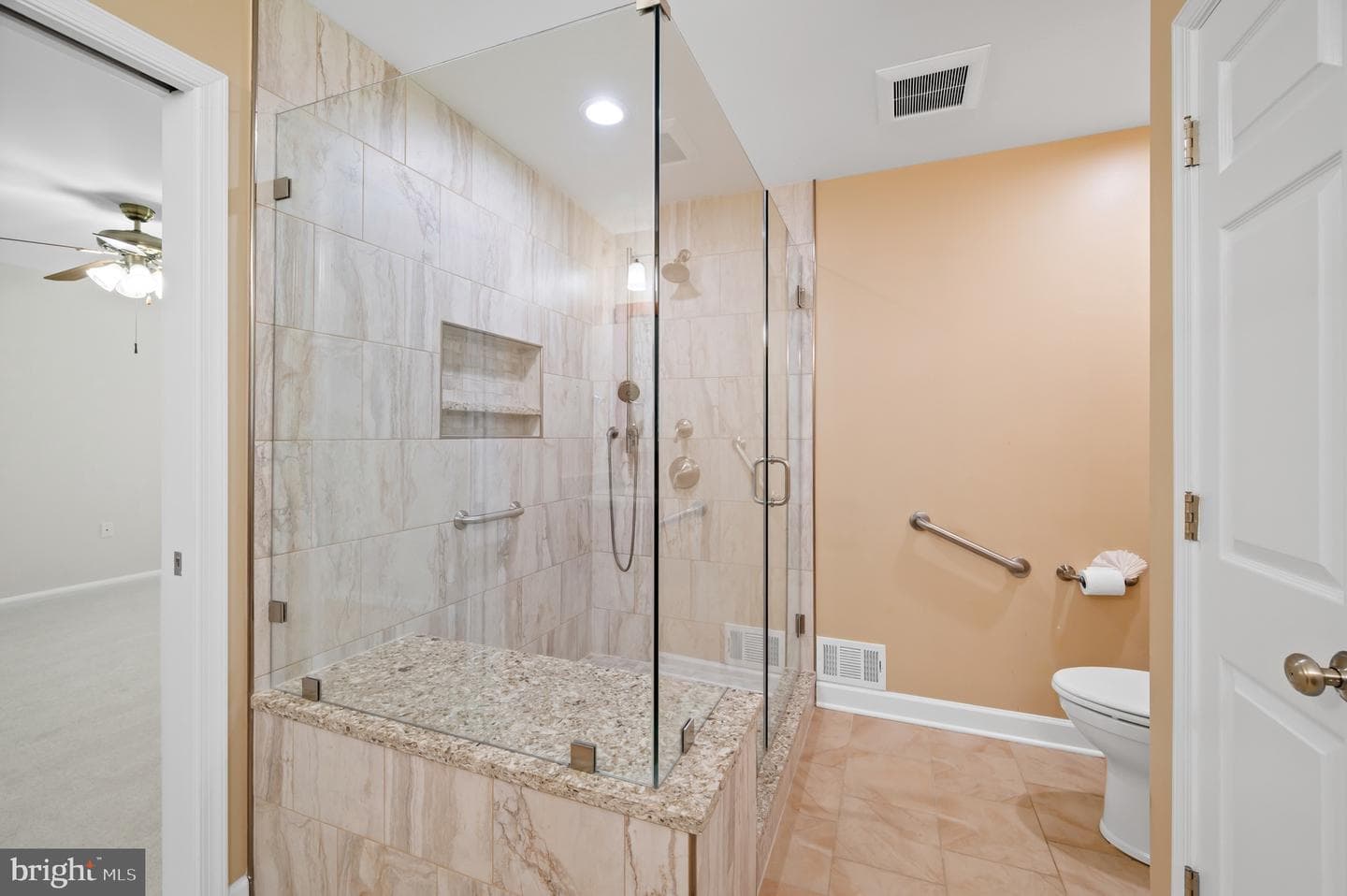 208 Cranbrook Drive NE photo 31