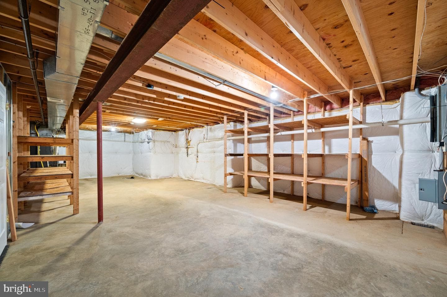 208 Cranbrook Drive NE photo 58