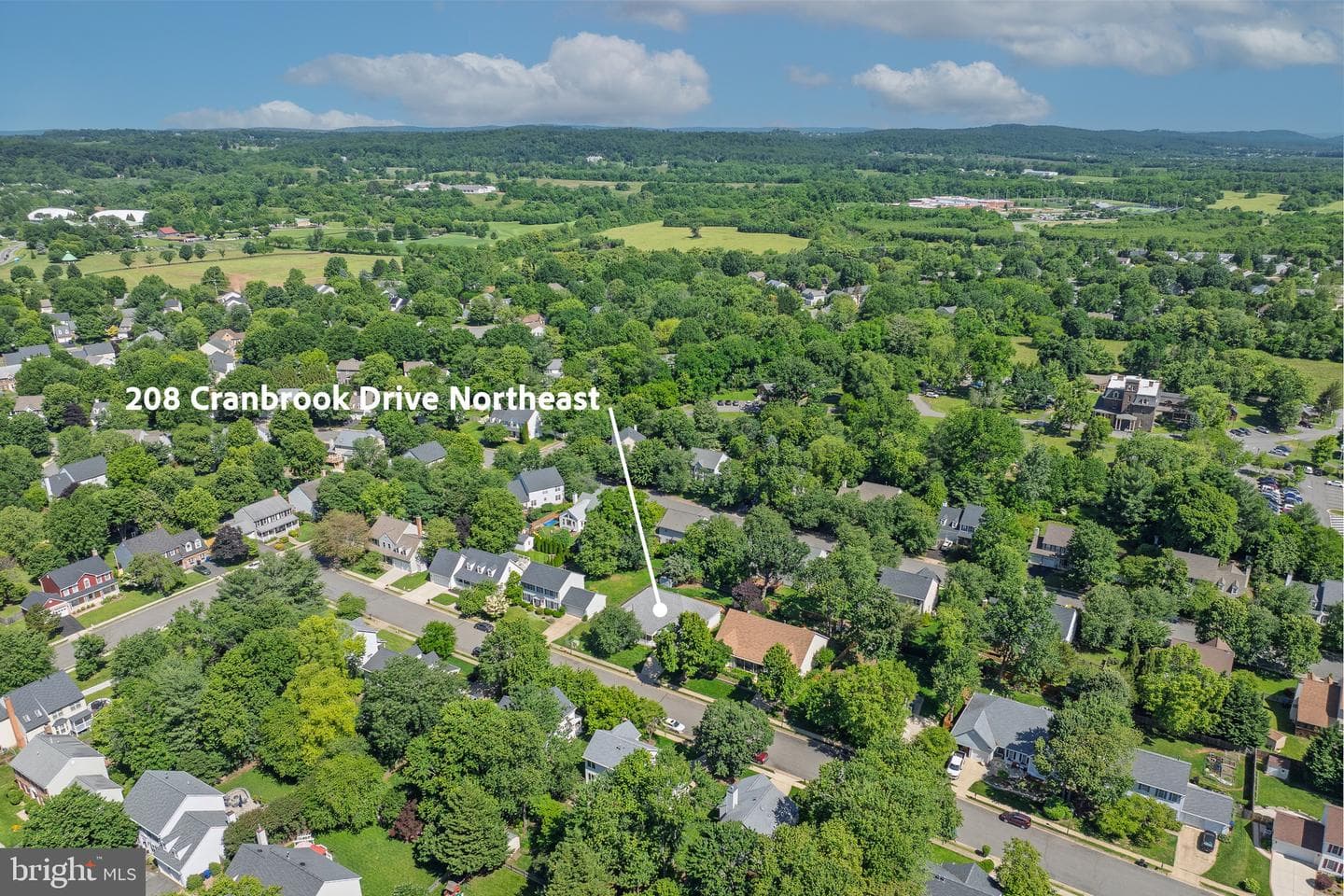 208 Cranbrook Drive NE photo 79