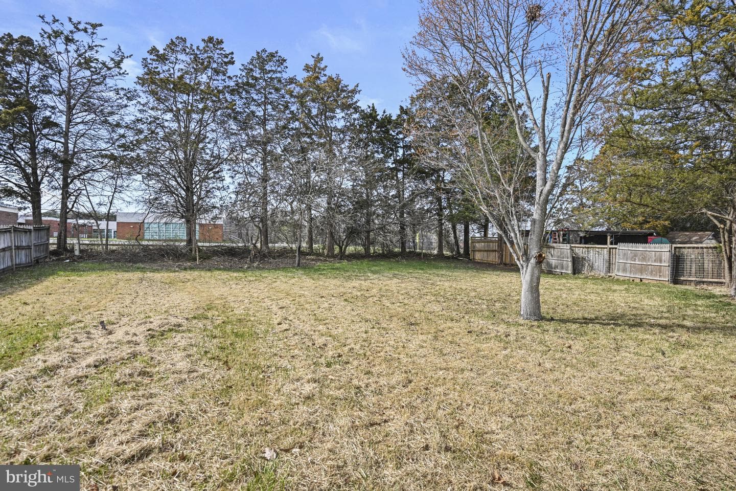 605 N York Road photo 39