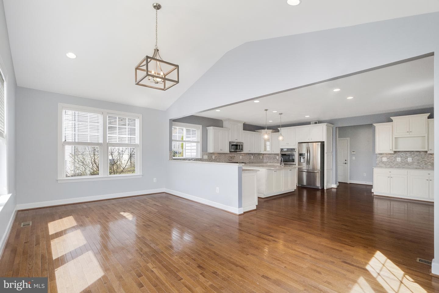 41729 Wakehurst Place photo 25