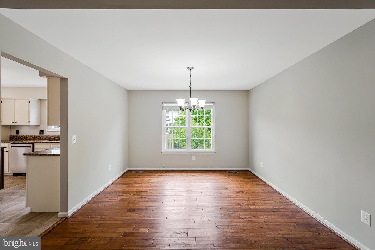 218 Foxborough Drive SW photo 19