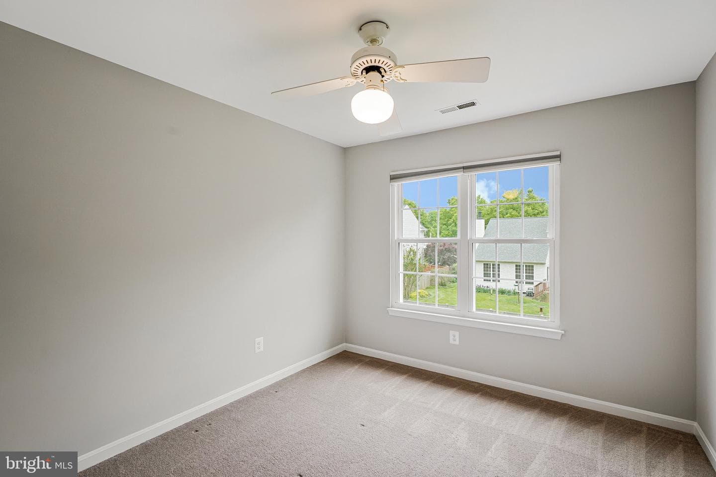218 Foxborough Drive SW photo 36