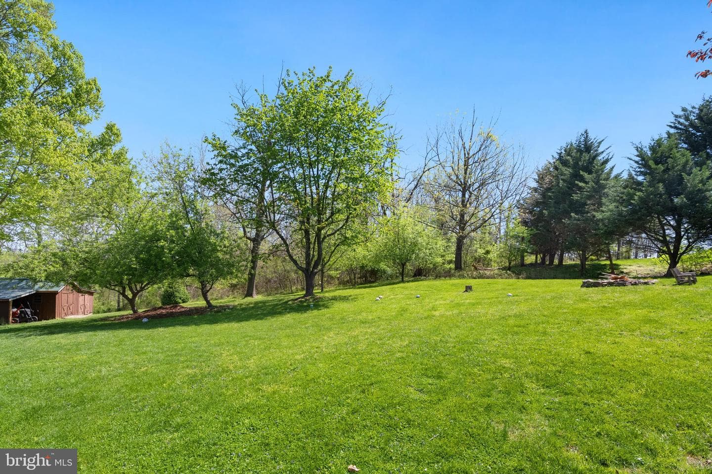 11272 Georges Mill Road photo 17
