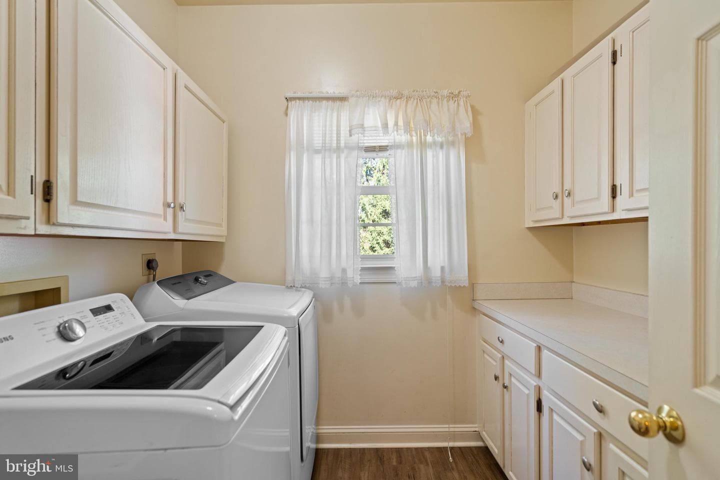17001 Lakewood Court photo 28