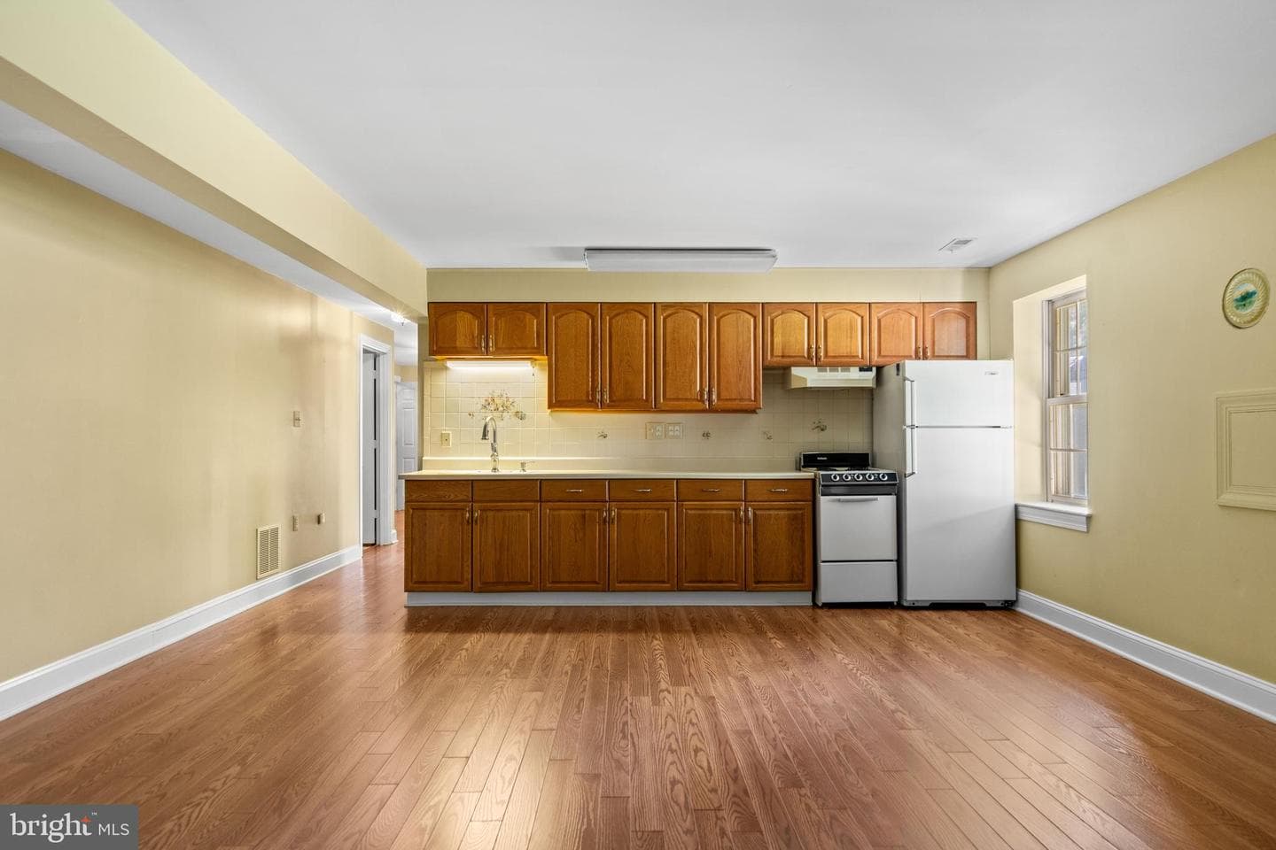 17001 Lakewood Court photo 30