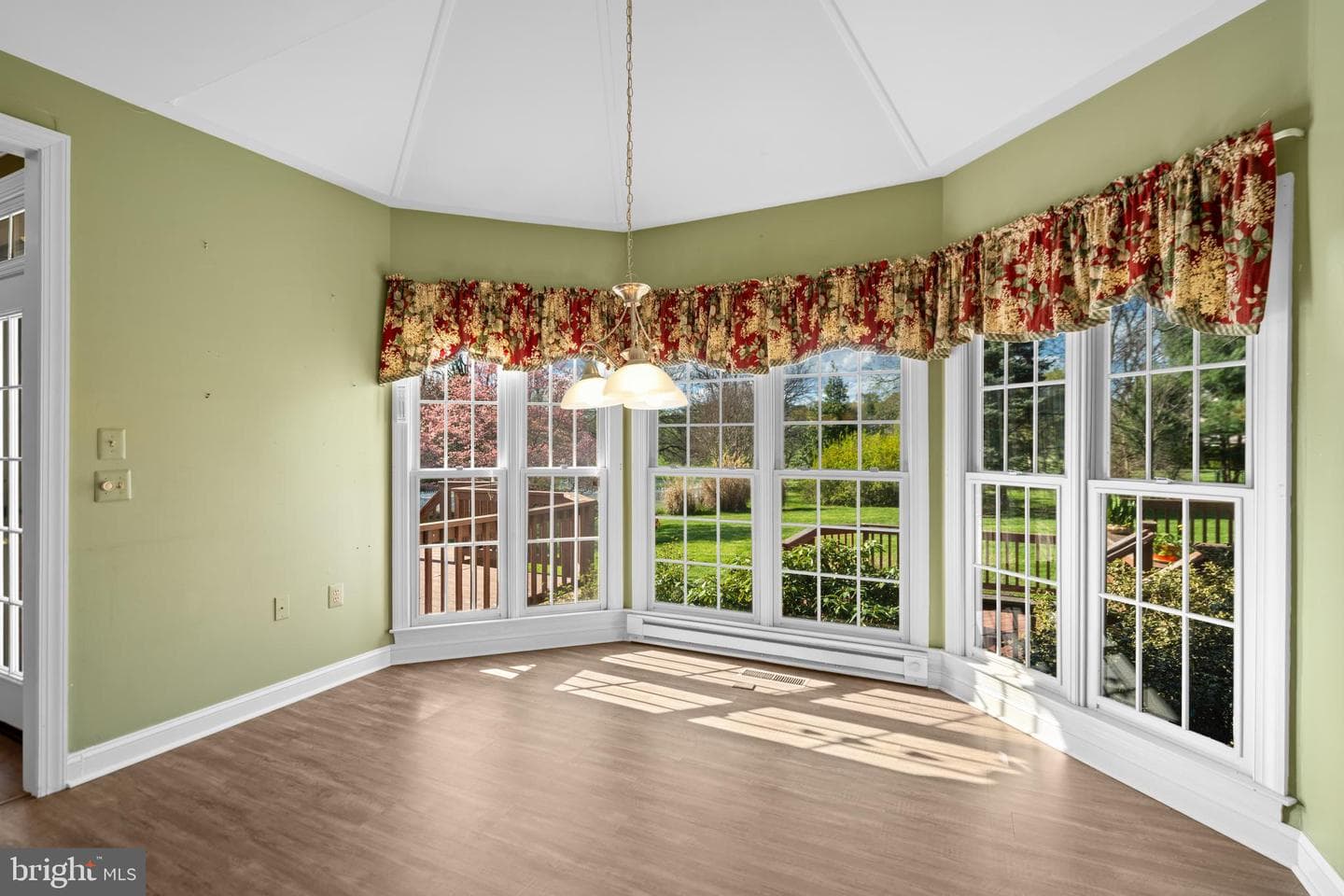 17001 Lakewood Court photo 8