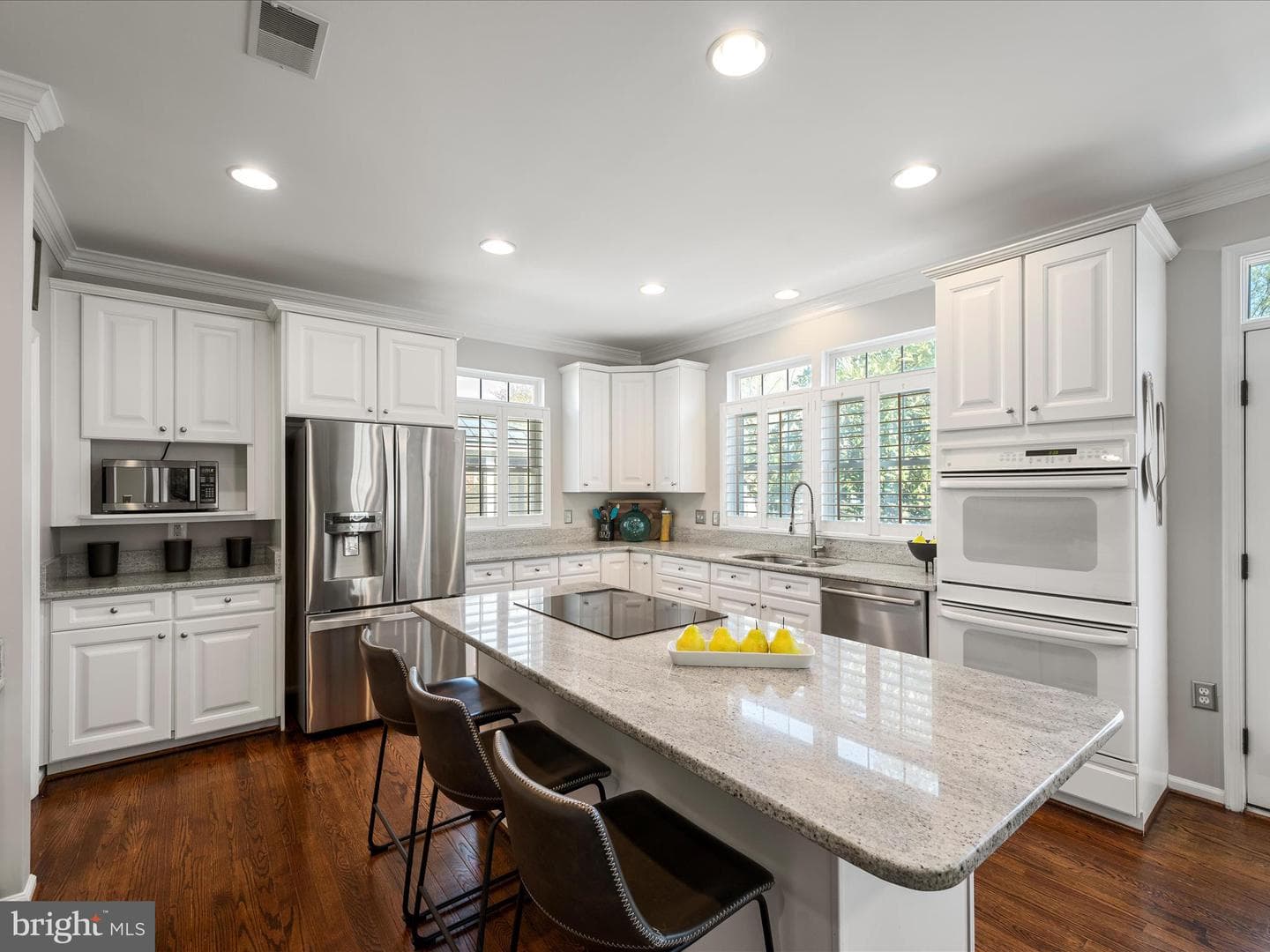 409 Lacey Court SW photo 13