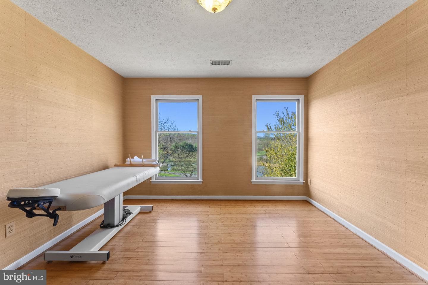 39070 Little River Turnpike photo 39