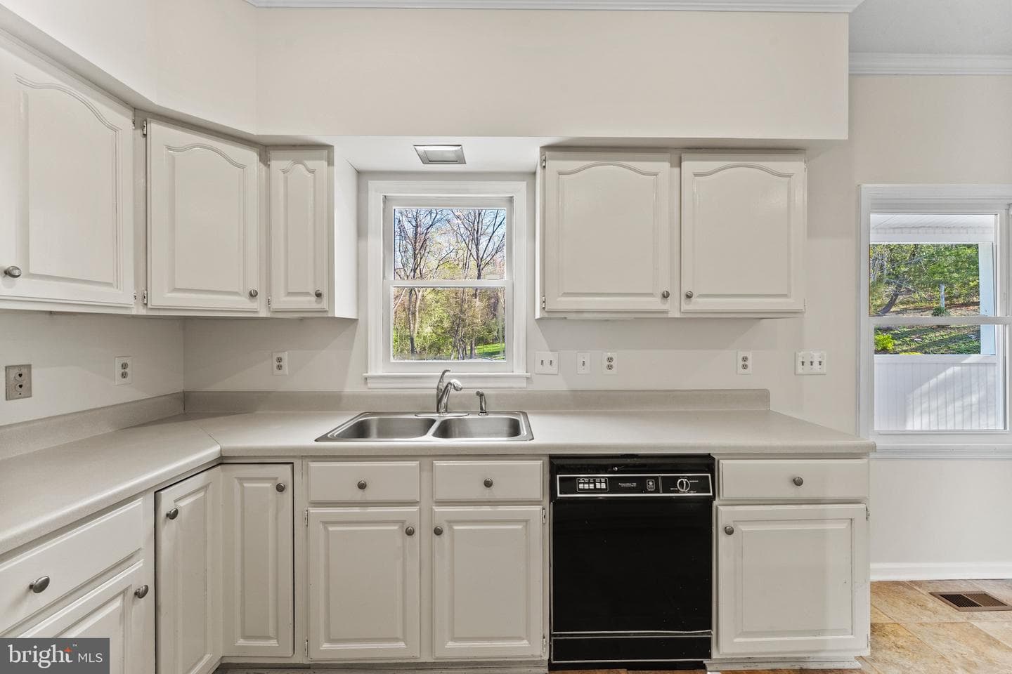 39070 Little River Turnpike photo 50