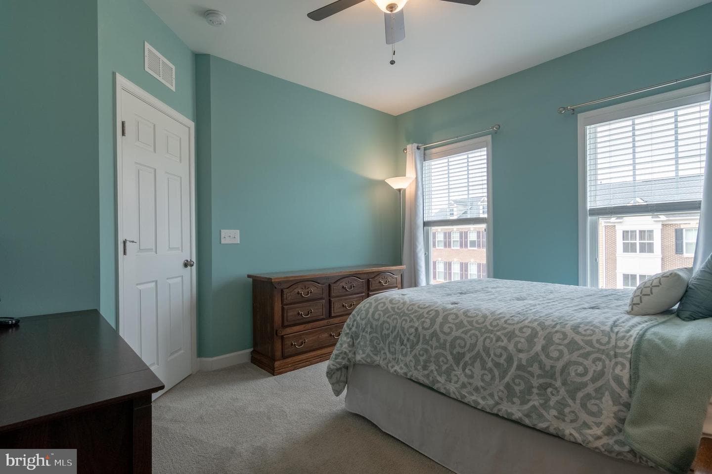 22278 Pinecroft Terrace photo 23