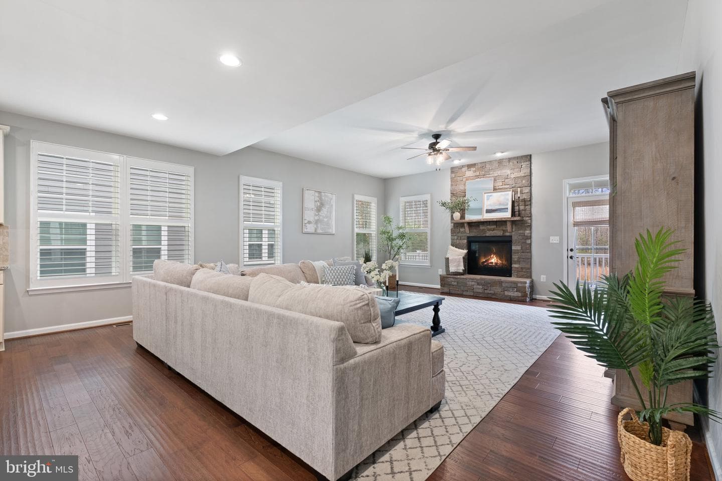 41093 Haybine Lane photo 37