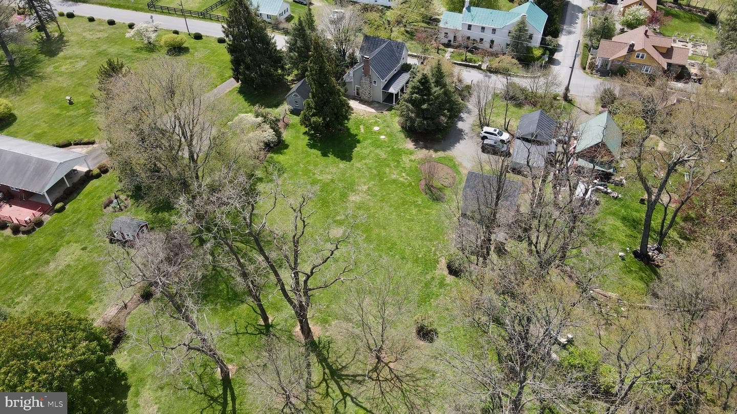 38620 Morrisonville Road photo 39