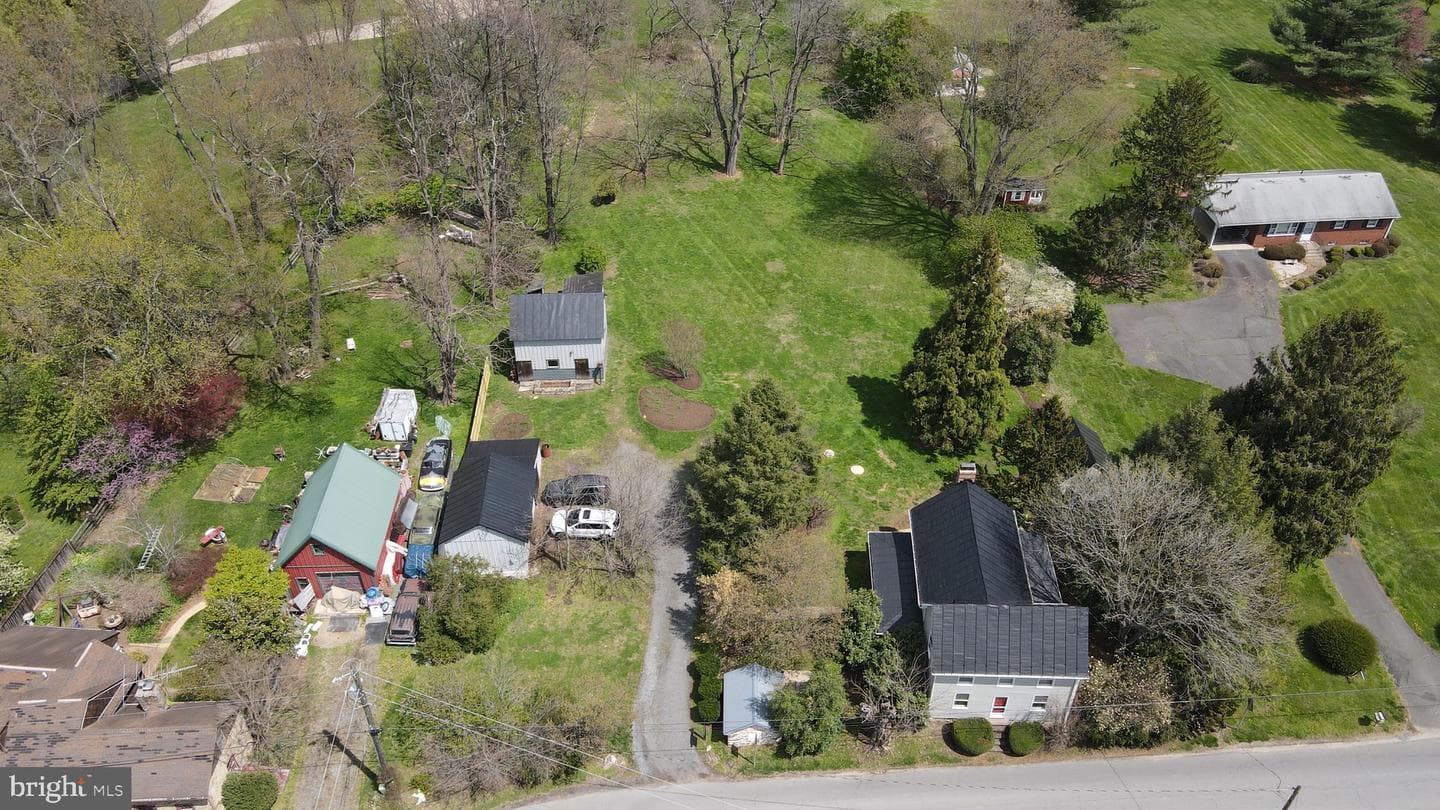 38620 Morrisonville Road photo 40
